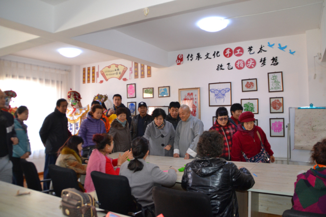 大連這個(gè)社區(qū)熱鬧了 百名非遺傳承人齊聚，共筑文化藝術(shù)交流新篇章